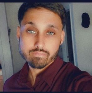 Meet your Posher, Brian